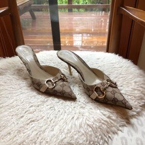 Authentic Gucci kitten heels